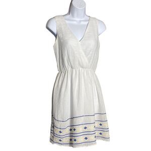 Nine Bird V- neck embroidered dress size S